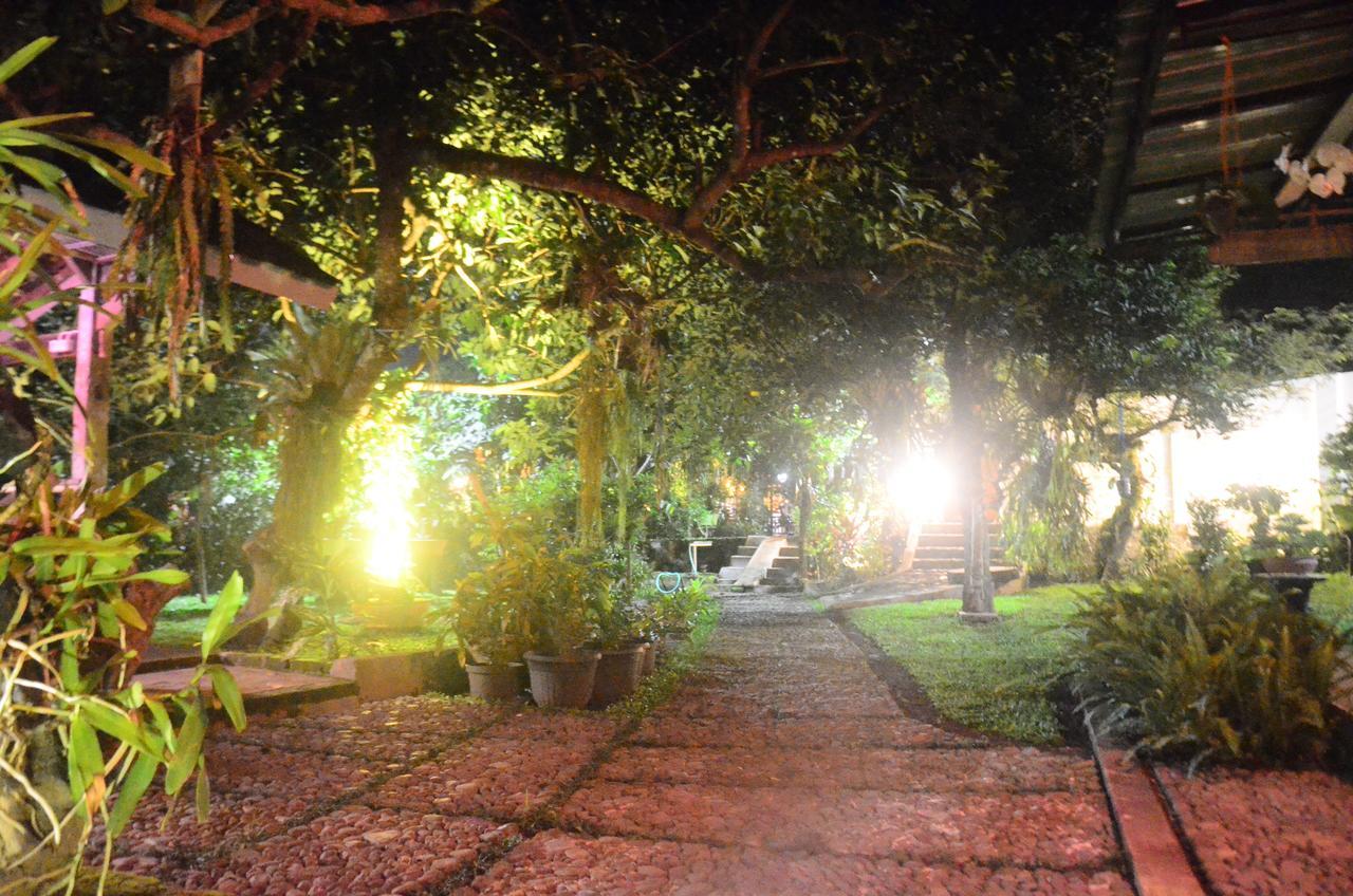 Banyu Homestay Banyuwangi  Dış mekan fotoğraf